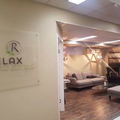 Relax Reception, front entrance